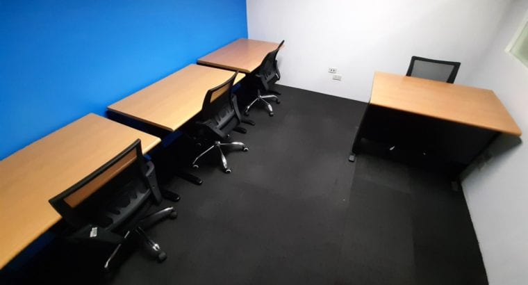Serviced Office for Rent in Makati 14sqm 5-Pax