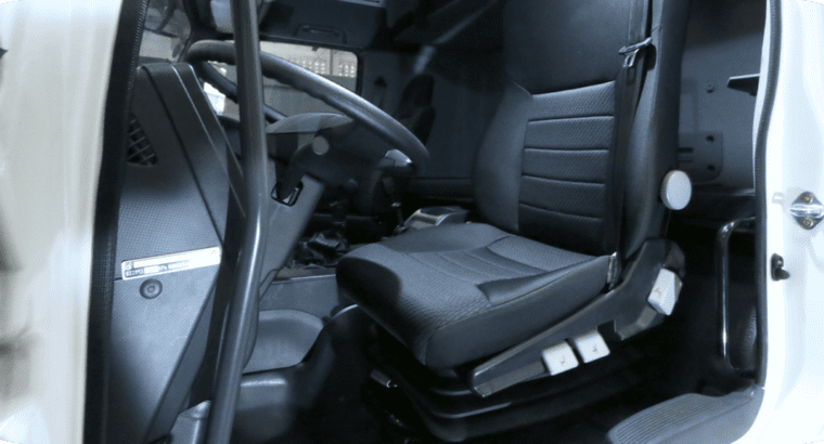 Isuzu GIGA EXR QL4180U2JDR Tractor Head Prime Move