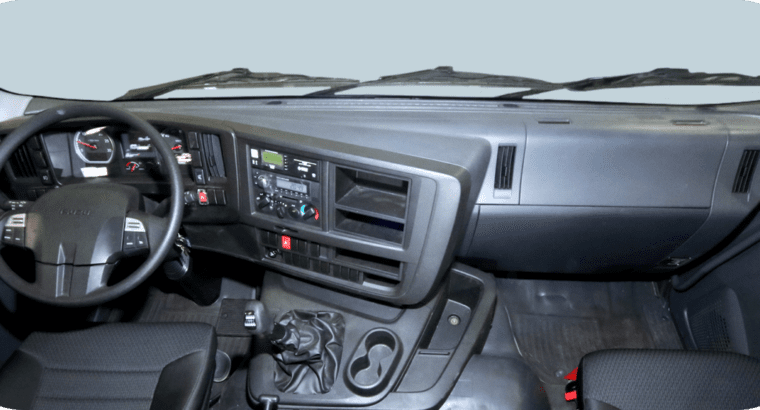 Isuzu GIGA EXR QL4180U2JDR Tractor Head Prime Move