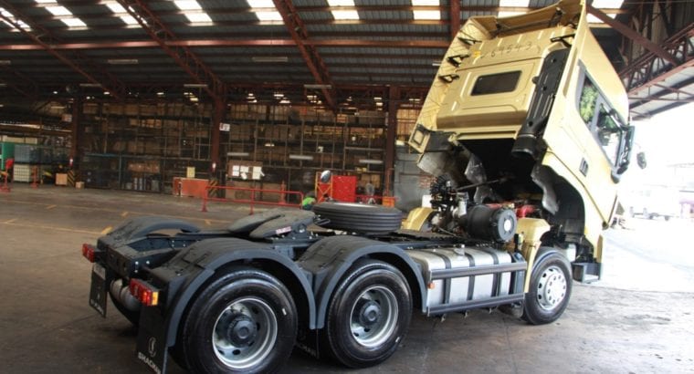 Shacman X3000 Tractor Head 6×4 Prime Mover SX42564