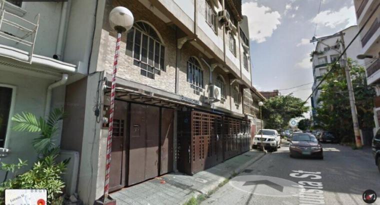 4 Rooms Staff family house Office for rent Makati Pasay