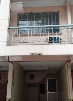 Manila Executive staff house nr La Salle DD Pasay