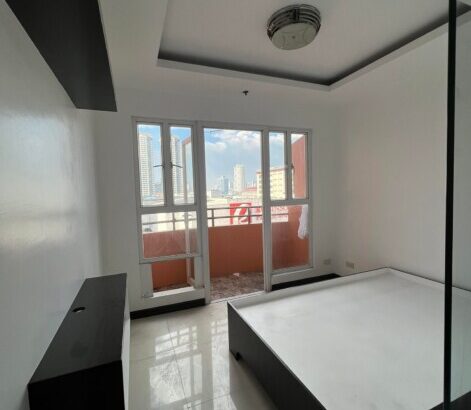 Studio w/ balcony for sale at Birch Tower Manila