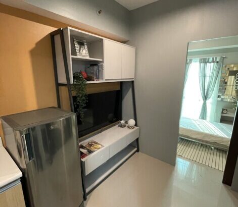 QC 1 bedroom w/ balcony unit for sale near ATENEO