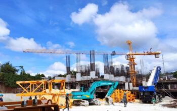 TOWER CRANE(BRANDNEW)