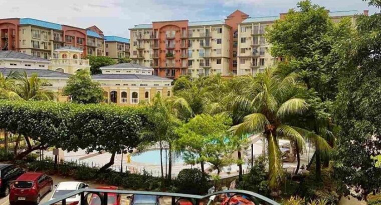Pque 2 BR w/ balcony and parking for sale NAIA